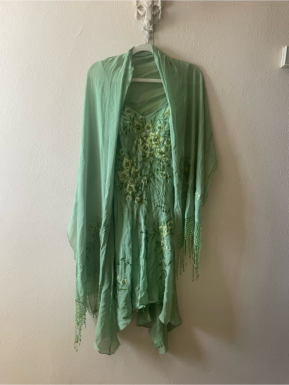 Rare VTG 100% Silk Sue Wong Fairy floral beaded Lime Green Dress w/ Silk Scarf - Picture 3 of 16